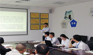 宜昌店开展&ldquo;云顶集团3118之家企业文化解读暨《云顶集团3118故事集》念书分享会&rdquo;