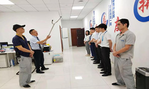 光谷店&ldquo;防盗抢、、保清静&rdquo;应急预案演练及培训圆满开展